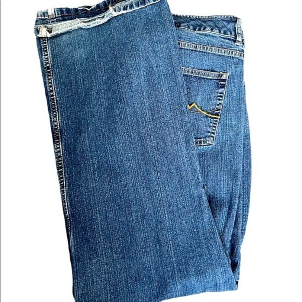 Boot Cut Jeans - Picture 2 of 4